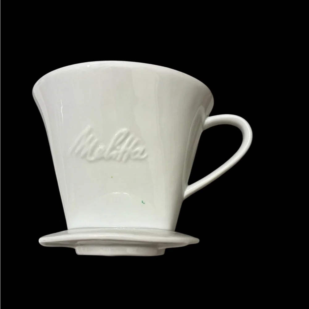 Melitta White Coffee Dripper - Picture 1 of 3